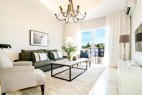 Отель AS10 - Exclusive Apartment in Puerto B  Марбелья